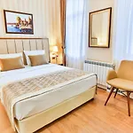 Hanende Hotel